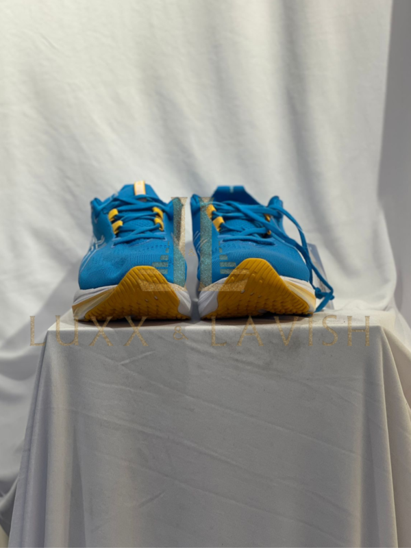 ASICS ff blast