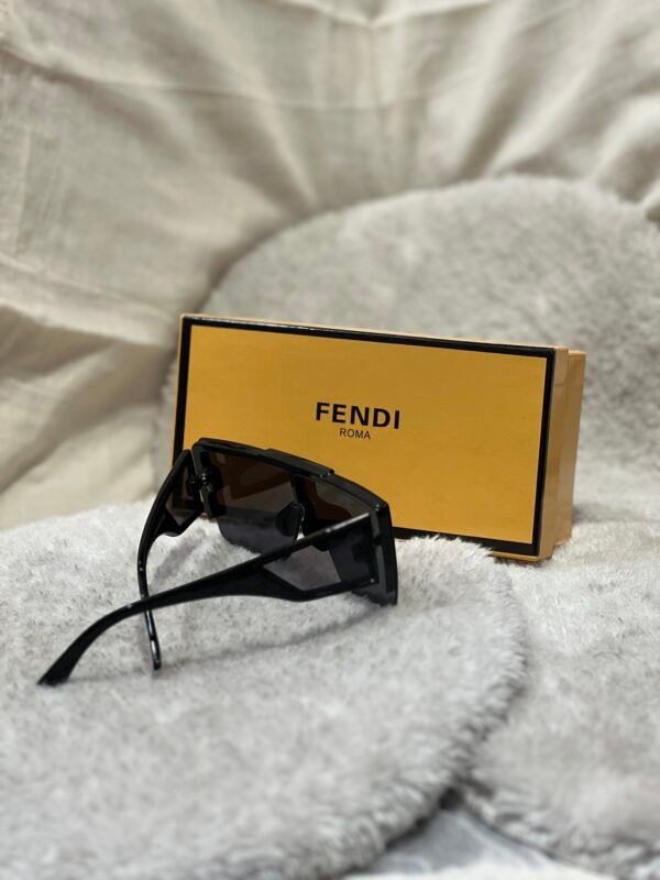 Fendi Premium Imported Sunglasses - Image 2