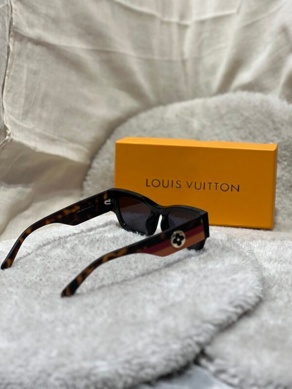 Louis vuitton premium imported sunglasses - Image 2