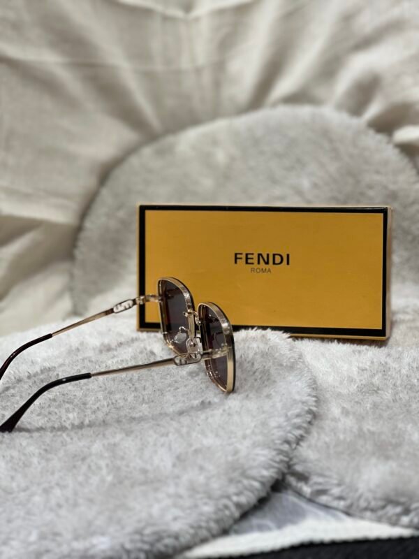 Fendi Premium Imported Sunglasses - Image 2