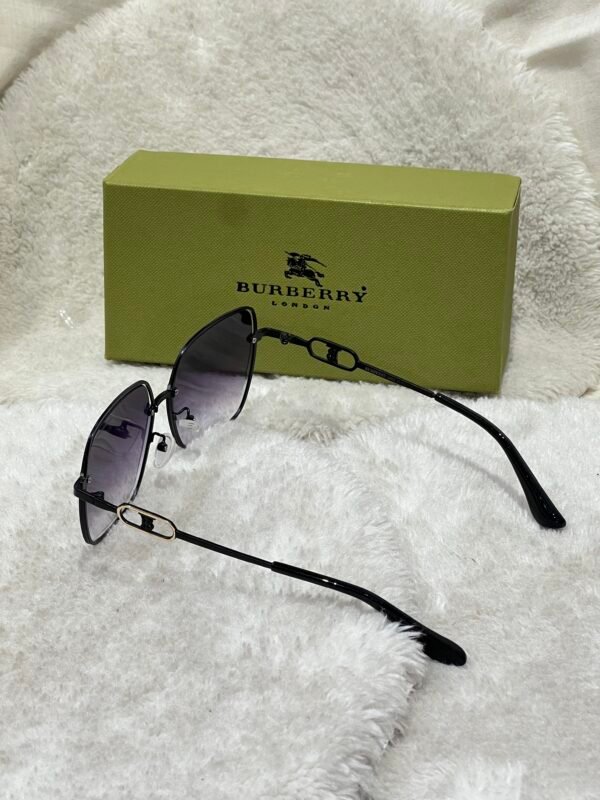 Burberry Premium Imported Sunglasses - Image 2