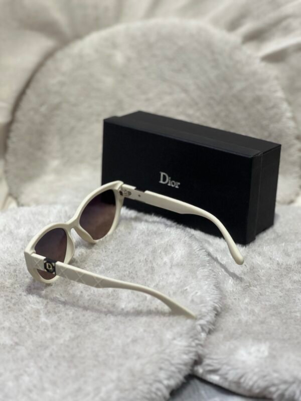 Dior Premium Imported Sunglasses - Image 3