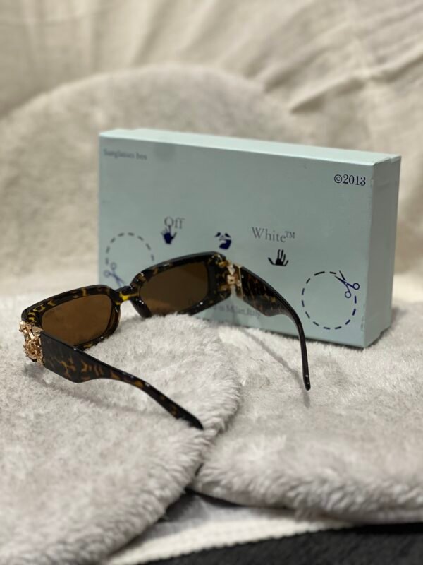Off-White Premium Imported Sunglasses - Image 3