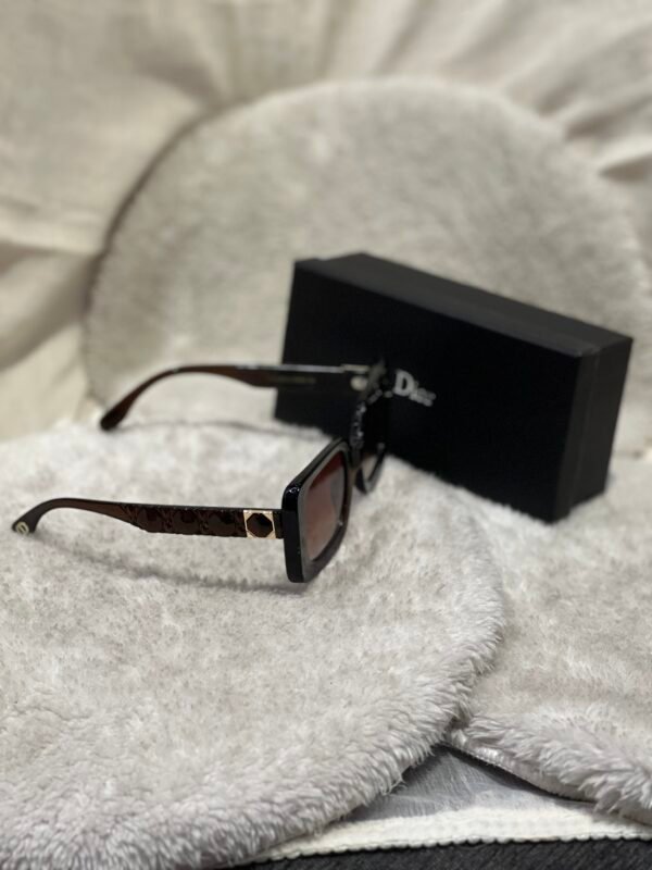 Dior Premium Imported Sunglasses - Image 3