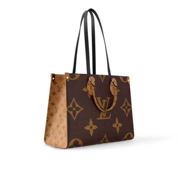 Louis Vuitton OnTheGo MM - Image 2
