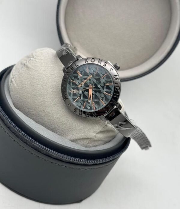 Michael Kors + Daniel Wellington - Image 2