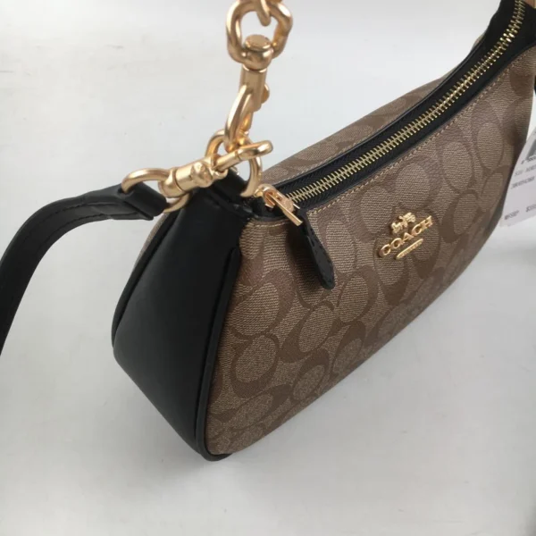 Coach Teri Shoulder Bag - Image 3
