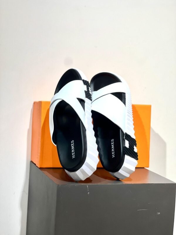 Hermes - Image 3