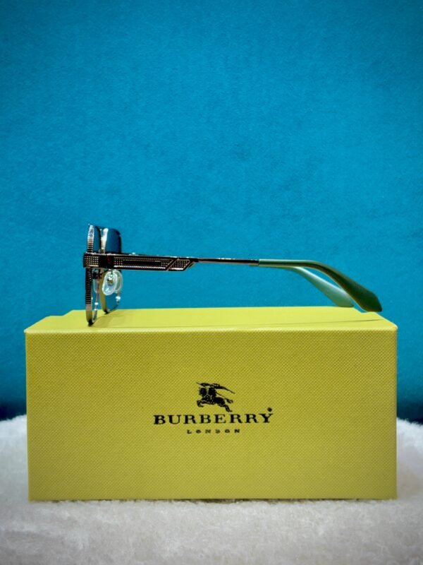Burberry Premium Imported Sunglass - Image 2
