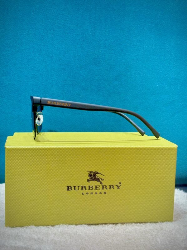 Burberry Premium Imported Sunglass - Image 2